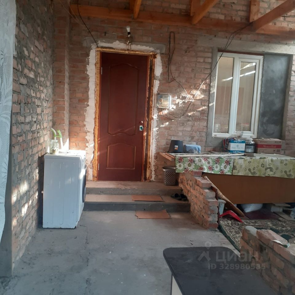 Квартира 2-комн. 65 м² в ст-ца Черноярская — миниатюра 2