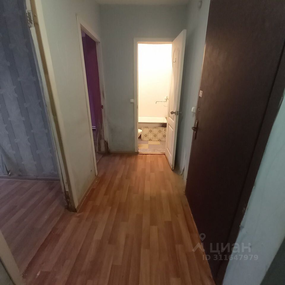Комната 1-комн. 25 м² за 650 000 ₽ в пос. Октябрьский городское поселение — фото 1