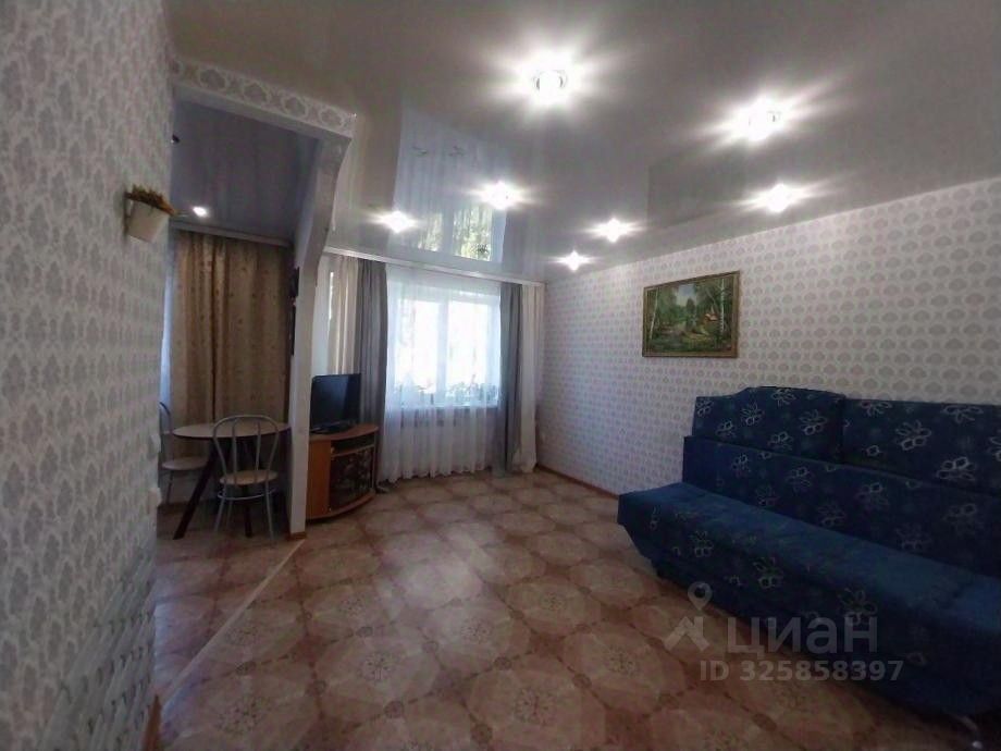 Квартира 2-комн. 41.6 м² за 490 000 ₽ в Александровск — фото 1