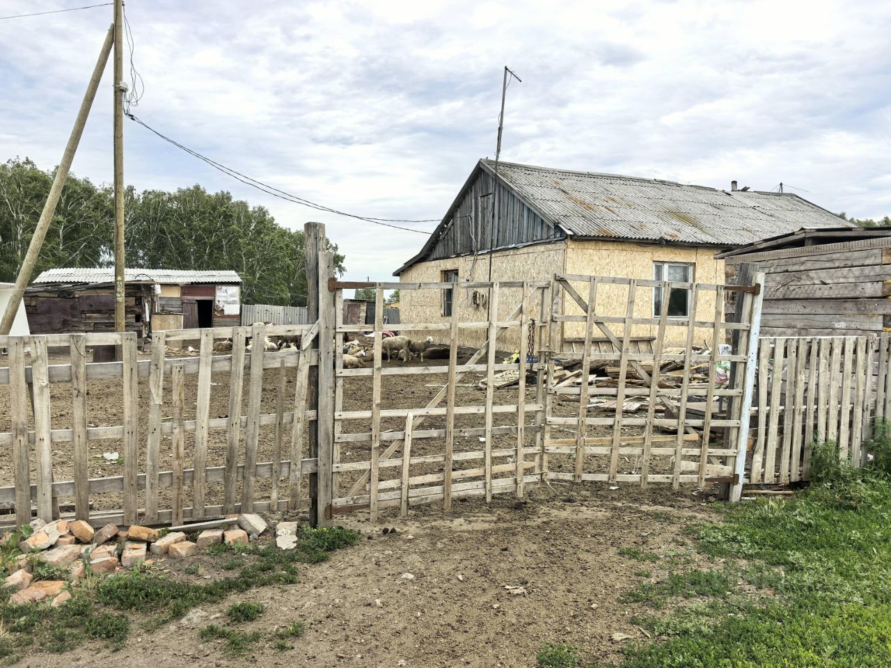 Квартира 2-комн. 39.8 м² за 850 000 ₽ в д. Новоселецк — фото 2