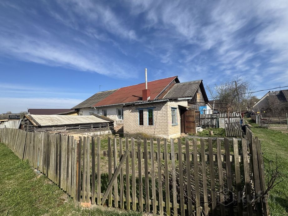 Дом 2-комн. 41.9 м² в Слуцк — фото 1 из 6